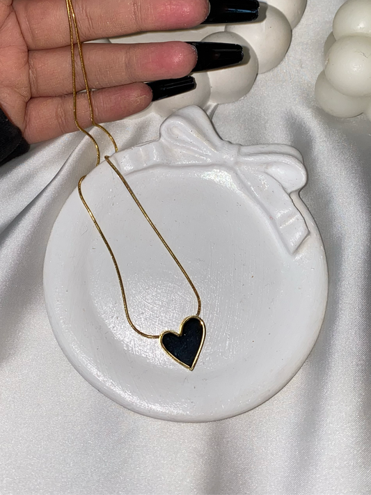 Elegant Heart Pendant Necklace